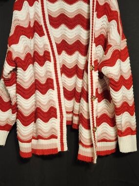 Red, Cream & Pink Wave Knit Plus Size Women's Cardigan Sweater